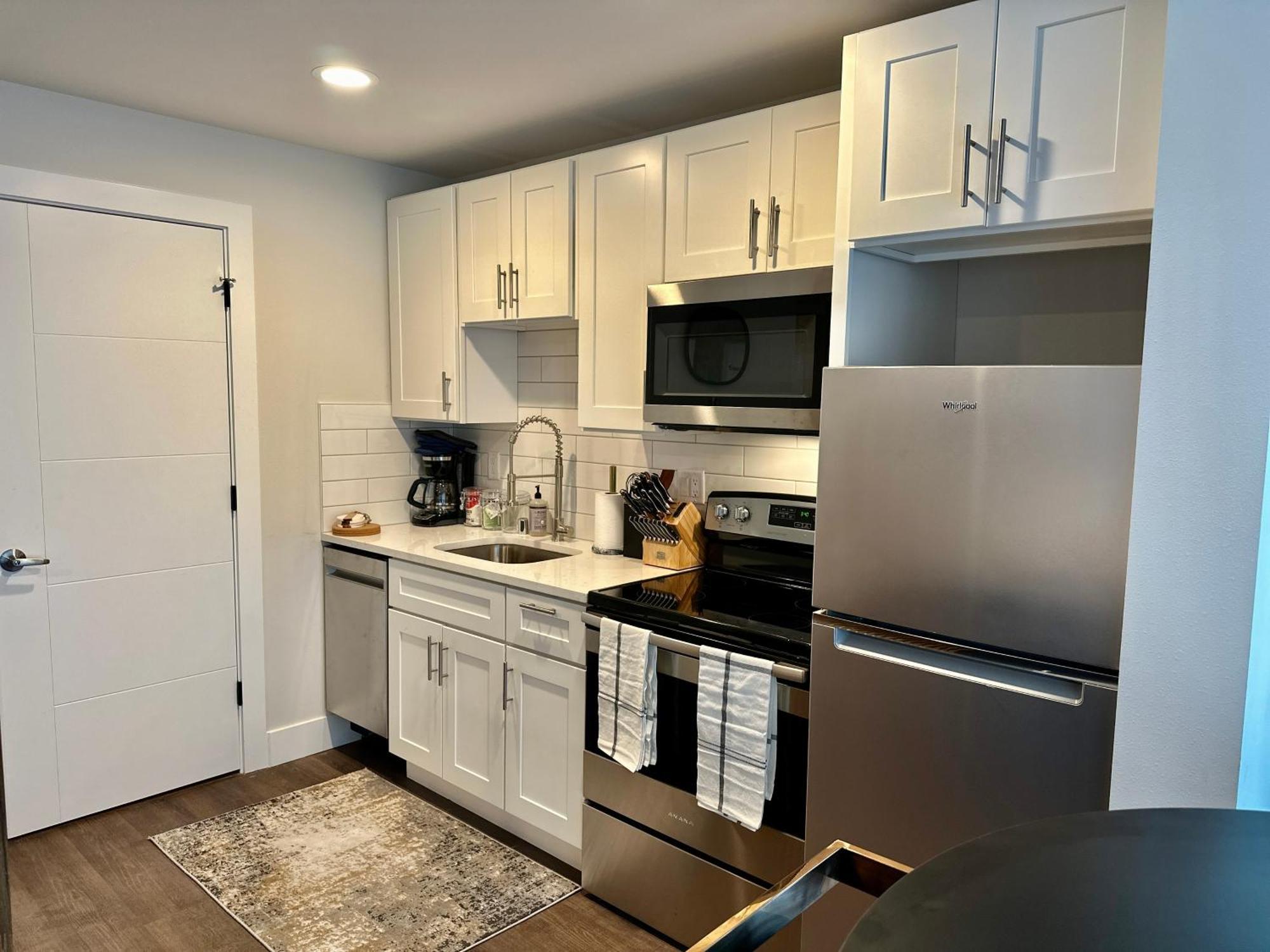 Luxe: Modern Retreat In The City Appartement Seattle Buitenkant foto